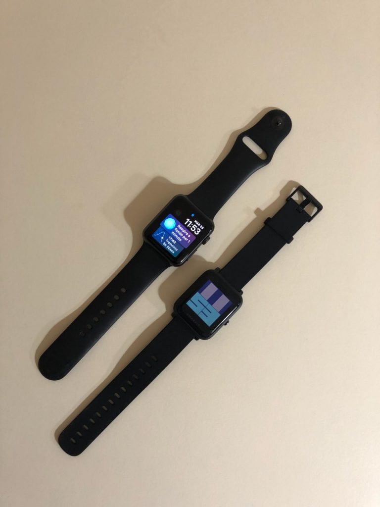 Apple Watch and Amazfit Bip: smart watch comparison