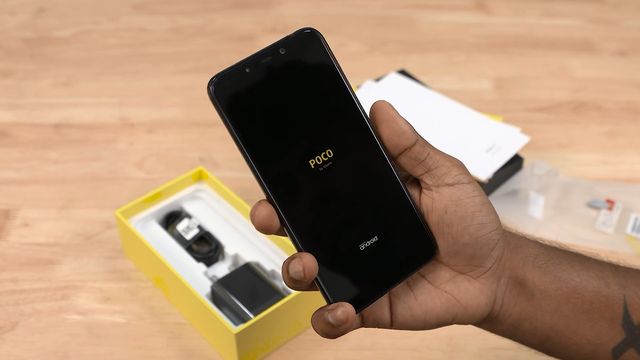 Xiaomi POCO F1 Review: The cheapest flagship on Snapdragon 845
