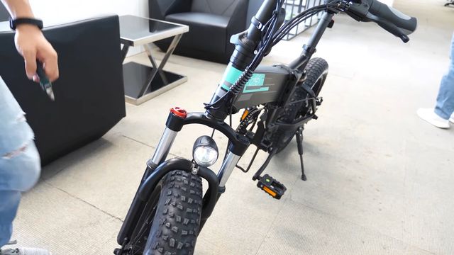 FIIDO M1 FIRST REVIEW: Folding mountain electric bike!