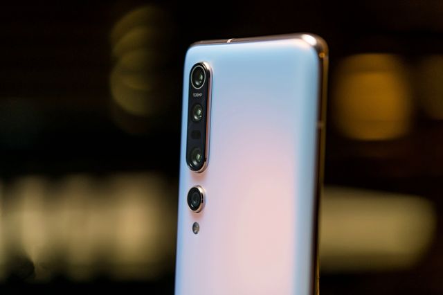 Why you should not buy Xiaomi Mi 10 Pro for the sake of the camera