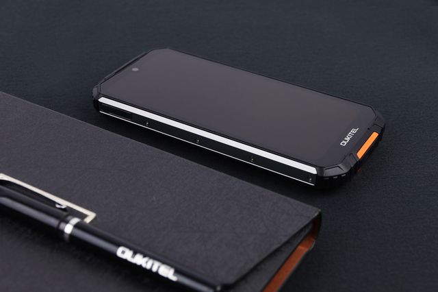 Oukitel WP6 FIRST REVIEW and Comparison with Oukitel WP5