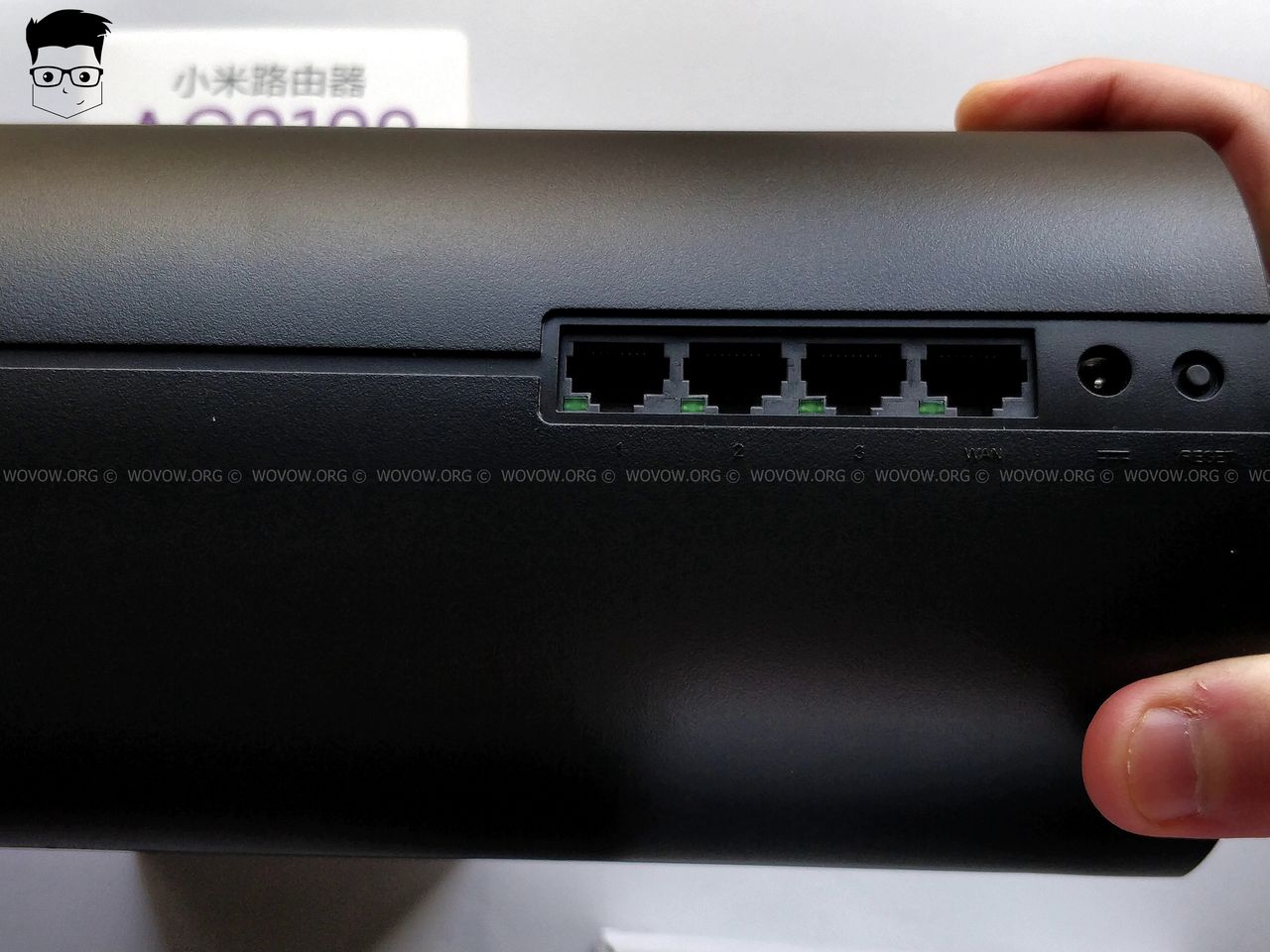 Xiaomi AC2100 Mi Router design WLAN LAN ports