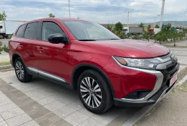 Mitsubishi, Outlander