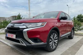 Mitsubishi, Outlander