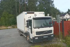 Volvo, 240