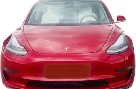 Tesla, Model 3