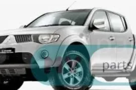 Автозапчасти, Фары и лампочки, задние фары, MITSUBISHI 