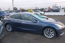 Tesla, Model 3