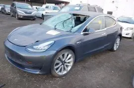 Tesla, Model 3