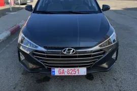 Hyundai, Elantra