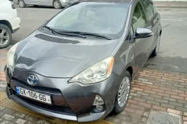 Toyota, Prius C