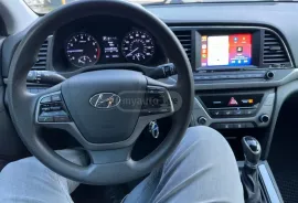 Hyundai, Elantra