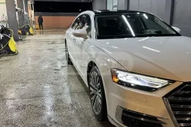 Audi, A series, A8