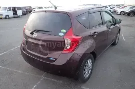 Nissan, Note