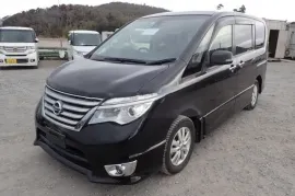 Nissan, Serena