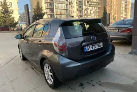 Toyota, Prius C