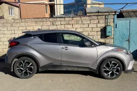 Toyota, C-HR