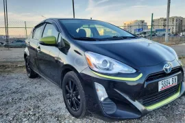 Toyota, Prius C