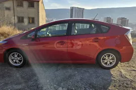 Toyota, Prius