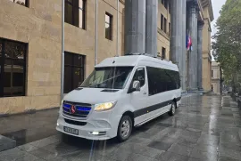 MERSEDES   SPRINTER. 2020 წლიანი 16+1   