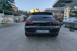 Porsche, Macan