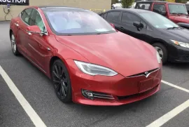 Tesla, Model S