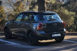 MINI, COUNTRYMAN