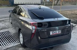 Toyota, Prius