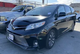 Toyota, Sienna