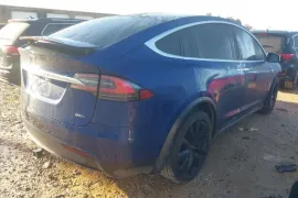 Tesla, Model X