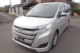 Toyota, Noah