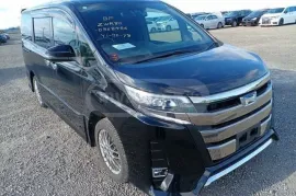 Toyota, Noah