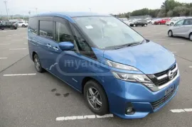 Nissan, Serena