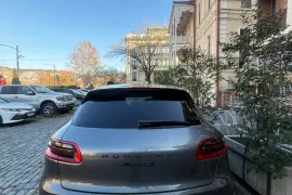 Porsche, Macan