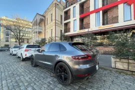 Porsche, Macan