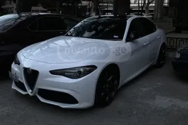 Alfa Romeo, Giulia