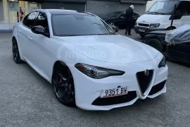 Alfa Romeo, Giulia