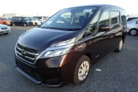 Nissan, Serena