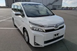 Toyota, Voxy