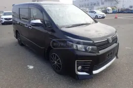 Toyota, Voxy