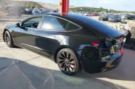 Tesla, Model 3