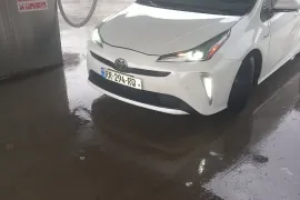 Toyota, Prius