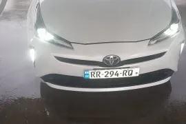 Toyota, Prius
