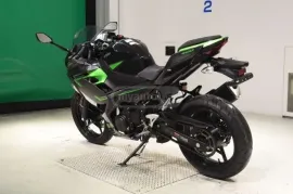 Kawasaki, Ninja 400