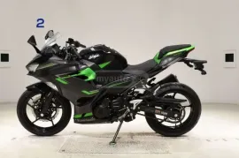 Kawasaki, Ninja 400