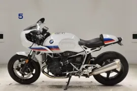 BMW, R Nine T