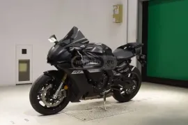 Yamaha, YZF-R1