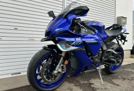 Yamaha, YZF-R1
