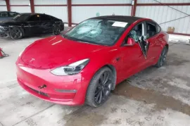 Tesla, Model 3