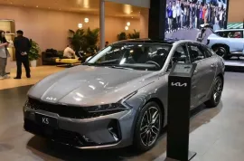 Kia, K5